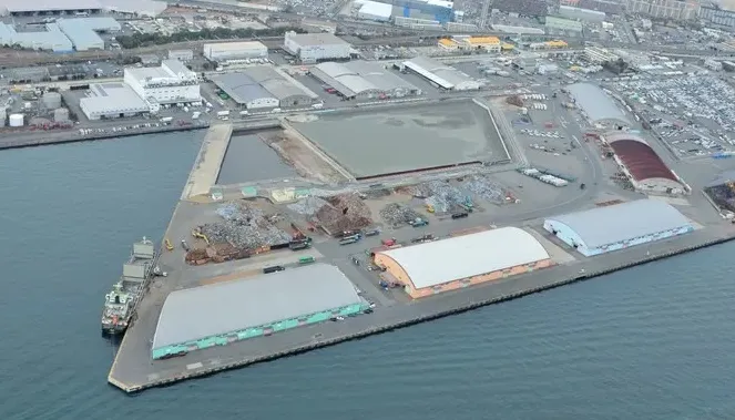 稲永埠頭南4号屋上屋根改修工事